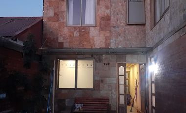 AMPLIA CASA 4 DORMITORIOS METRO SAN JOSE DE LA ESTRELLA