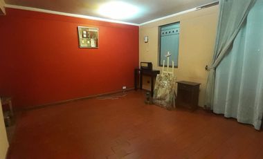 AMPLIA CASA 4 DORMITORIOS METRO SAN JOSE DE LA ESTRELLA