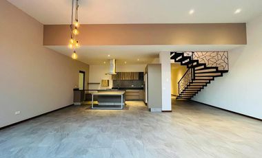 Acogedora casa en renta en Parque Coahuila, Lomas de Angelópolis, Puebla.