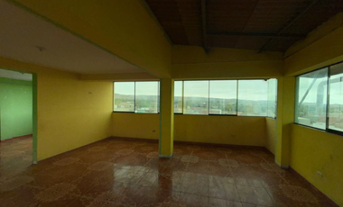 En Venta Casa de 5 Pisos Ubicado Cerca a La Plaza de Armas de Nuevo Imperial - Cañete