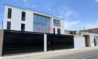 Duplex Tipo Casa En Exclusivo Condominio