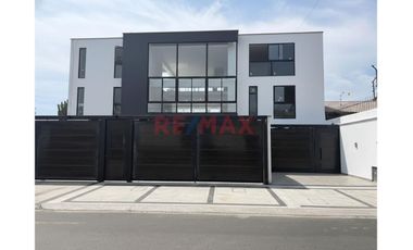 Duplex Tipo Casa En Exclusivo Condominio