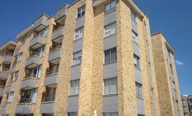 SE ARRIENDA HERMOSO APTO CONJUNTO PINARES ATARDECERES