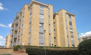 SE ARRIENDA HERMOSO APTO CONJUNTO PINARES ATARDECERES