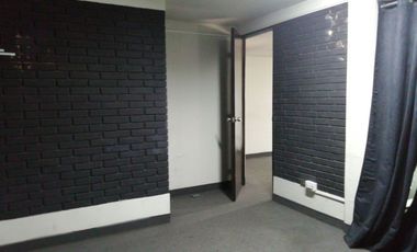 En Venta Casa de 2 Pisos Ubicada Cerca Al Bosque El Olivar - San Isidro