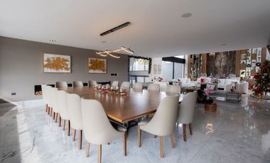 Espectacular Casa en renta con alberca en fraccionamiento Zona Angelópolis