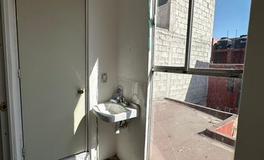 Casa en Fraccionamiento la Guadalupana, Huehuetoca