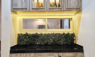 Rumah pakuwon indah di sewakan