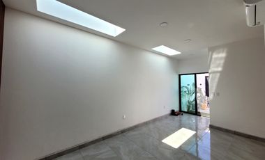 CASA CON ALBERCA EN MORELOS