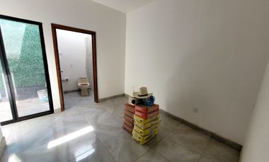 CASA CON ALBERCA EN MORELOS