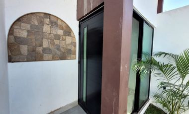 CASA CON ALBERCA EN MORELOS