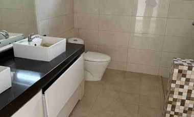 townhouse. jkt selatan. hrg. super terjangkau. cilandak. timur. turun. harga. jual.  cpt.  6,8m.  jadi.  4,9.     lingkungan. asri.  tenang. one. gate. termurah. jkt. selatan