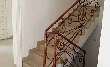 townhouse. jkt selatan. hrg. super terjangkau. cilandak. timur. turun. harga. jual.  cpt.  6,8m.  jadi.  4,9.     lingkungan. asri.  tenang. one. gate. termurah. jkt. selatan