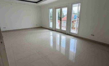 townhouse. jkt selatan. hrg. super terjangkau. cilandak. timur. turun. harga. jual.  cpt.  6,8m.  jadi.  4,9.     lingkungan. asri.  tenang. one. gate. termurah. jkt. selatan