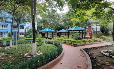 SE VENDE APARTAMENTO LA 200 FLORIDABLANCA