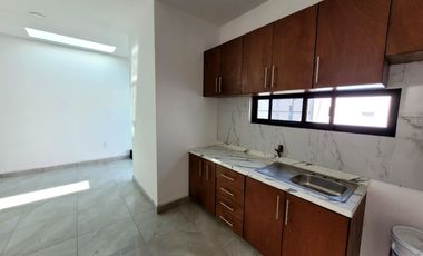 CASA CON ALBERCA EN MORELOS