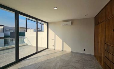 Casa en venta Valle Imperial Coto Almendros 4rec, esquina y acabados de lujo