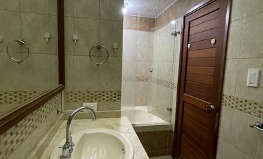 SE VENDE CASA LAGOS DEL CACIQUE BUCARAMANGA