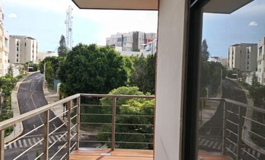 Lindo departamento de 186 m2 en renta, excelente ubicación en Col La Paz, cerca de Ave. Juárez 2 recamaras, 2 baños, 2 autos $18000