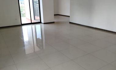 Lindo departamento de 186 m2 en renta, excelente ubicación en Col La Paz, cerca de Ave. Juárez 2 recamaras, 2 baños, 2 autos $18000