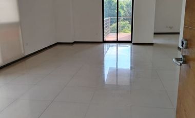 Lindo departamento de 186 m2 en renta, excelente ubicación en Col La Paz, cerca de Ave. Juárez 2 recamaras, 2 baños, 2 autos $18000