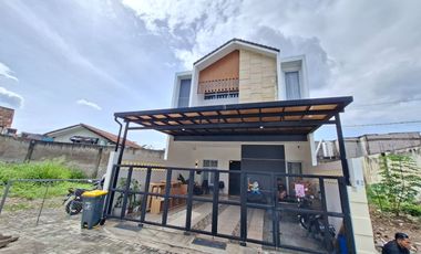 Rumah Terawat Semi Furnish Di Suryalaya Cijagra Buah Batu Bandung