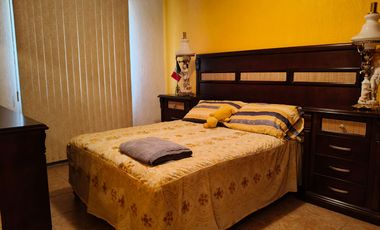 HERMOSA CASA EN RENTA OLIVOS II