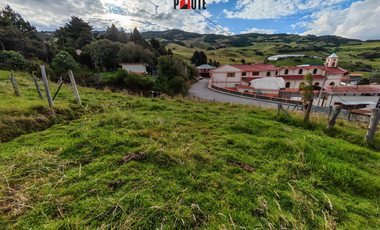 Terreno en venta en Guachapala con excelente ubicación y alto potencial