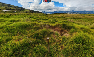 Terreno en venta en Guachapala con excelente ubicación y alto potencial