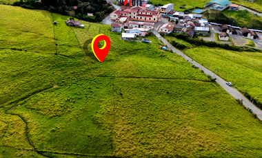 Terreno en venta en Guachapala con excelente ubicación y alto potencial