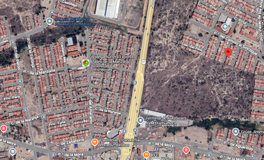 CASA EN VENTA Y EN OPORTUNIDADA PARA INVERSION, NO CREDITOS, UBICADA EN : PASEO DEL HILGUERON 43 CASA 