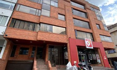 OFICINAS DE UBICACION PRIVILEGIADA CONTIGUA HACIENDA SANTA BARBARA