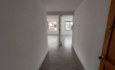 OFICINAS DE UBICACION PRIVILEGIADA CONTIGUA HACIENDA SANTA BARBARA