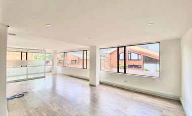 OFICINAS DE UBICACION PRIVILEGIADA CONTIGUA HACIENDA SANTA BARBARA