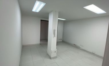 OFICINAS DE UBICACION PRIVILEGIADA CONTIGUA HACIENDA SANTA BARBARA