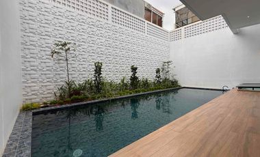 Rumah Mewah Emporio Design, 4 Lantai di Cilandak Jakarta Selatan Murah