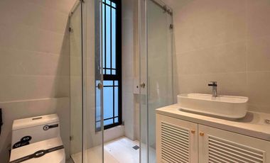 Rumah Mewah Emporio Design, 4 Lantai di Cilandak Jakarta Selatan Murah