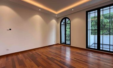 Rumah Mewah Emporio Design, 4 Lantai di Cilandak Jakarta Selatan Murah
