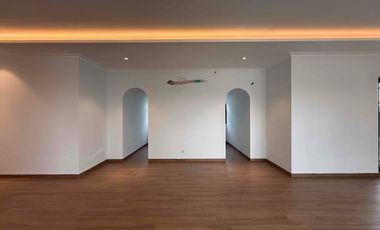 Rumah Mewah Emporio Design, 4 Lantai di Cilandak Jakarta Selatan Murah