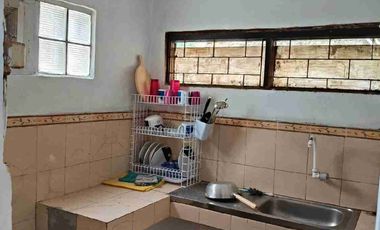 DI SEWAKAN RUMAH DEKAT MTC MIM MARGAHAYU RAYA BANDUNG