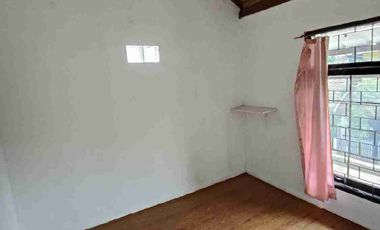 DI SEWAKAN RUMAH DEKAT MTC MIM MARGAHAYU RAYA BANDUNG