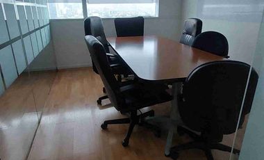 Oficina en World Trade Center CDMX remodelada