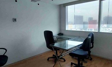 Oficina en World Trade Center CDMX remodelada