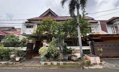 Dijual Rumah Mewah Siap Huni di Kav. Agraria – Luas,Tanah Luas Murah