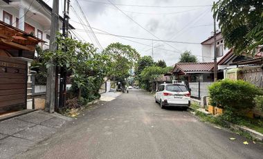 Dijual Rumah Mewah Siap Huni di Kav. Agraria – Luas,Tanah Luas Murah