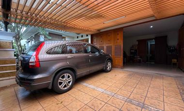 Dijual Rumah Mewah Siap Huni di Kav. Agraria – Luas,Tanah Luas Murah