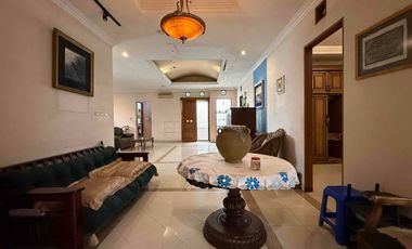 Dijual Rumah Mewah Siap Huni di Kav. Agraria – Luas,Tanah Luas Murah