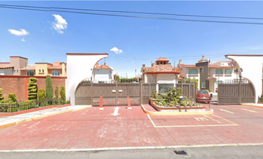 CASA EN RENTA EN METEPEC FRACCIONAMIENTO CANDILEJAS