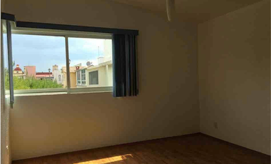 CASA EN RENTA EN METEPEC FRACCIONAMIENTO CANDILEJAS