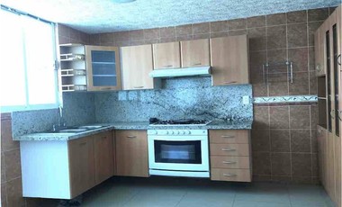 CASA EN RENTA EN METEPEC FRACCIONAMIENTO CANDILEJAS